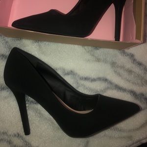 Heels size 11